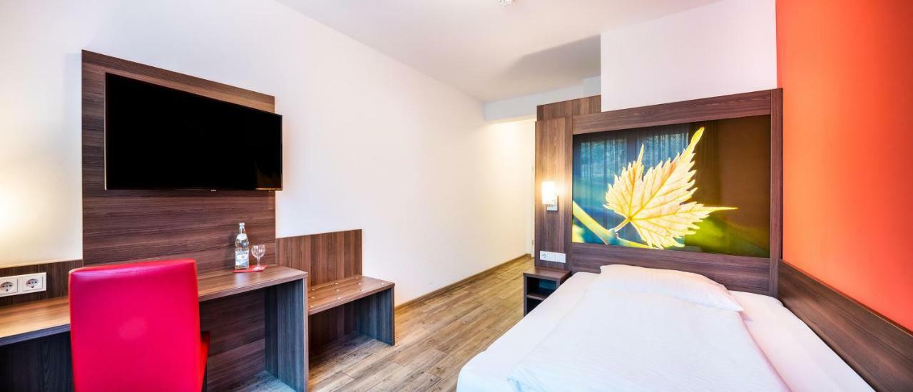 Schroeders Wein-Style-Hotel Трір Номер фото